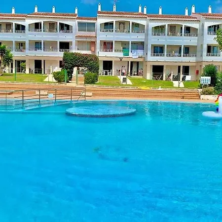 Turqueta - Con Piscina Junto La Playa *